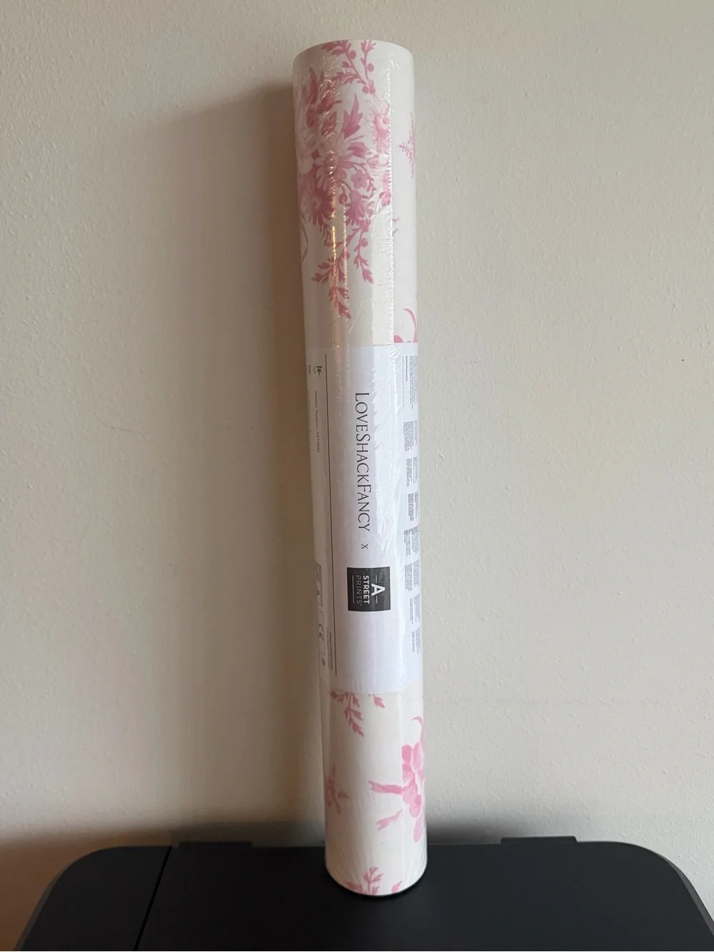 LoveShackFancy Rosie arrangement Wallpaper Roll